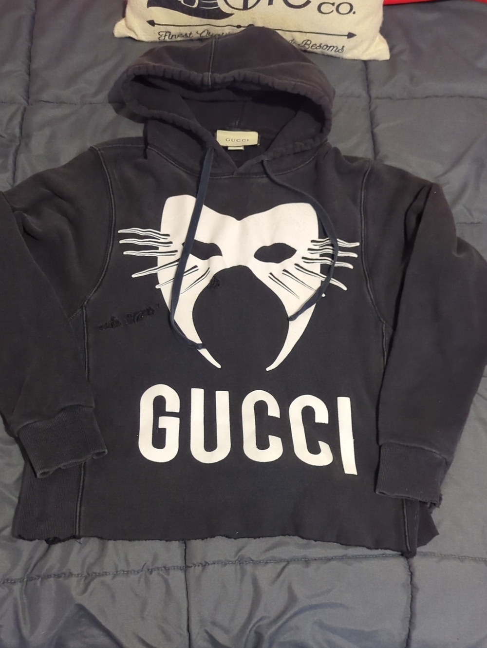 Authentic‎ Gucci Destroyed Distressed Crop Manifesto Mask Hoodie Size M